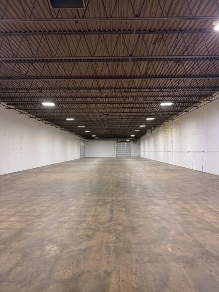 More Photos Of 13451 Damar Dr, Philadelphia Warehouse For Lease