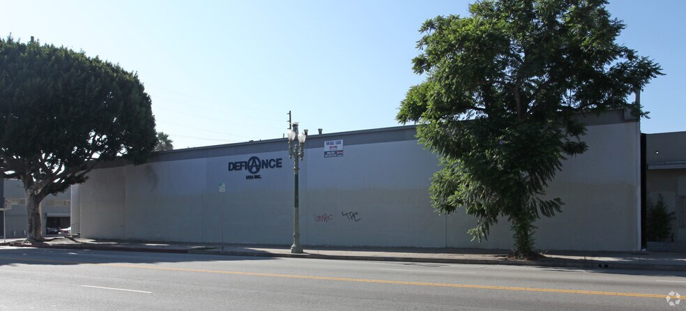 More Photos Of 3131 S Broadway, Los Angeles Manufacturing For Lease