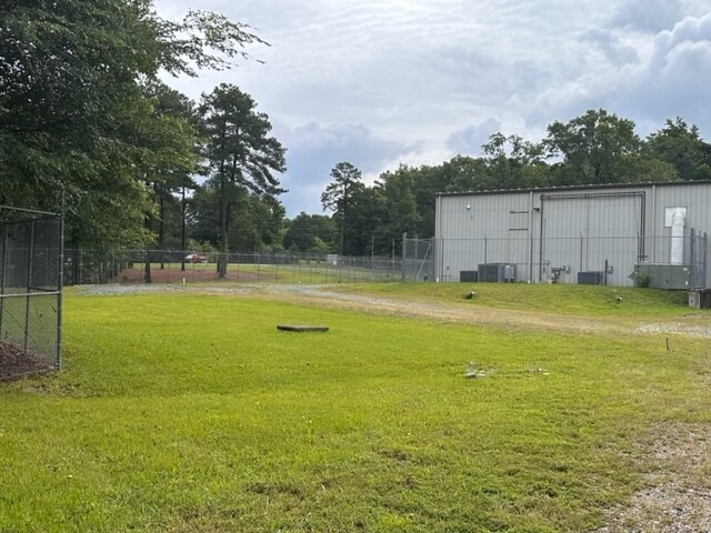 More Photos Of 13117 NC Highway 24/27, Robbins Warehouse For Lease