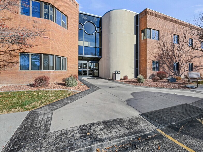 More Photos Of 2530 N 8th St, Grand Junction Medical For Sale