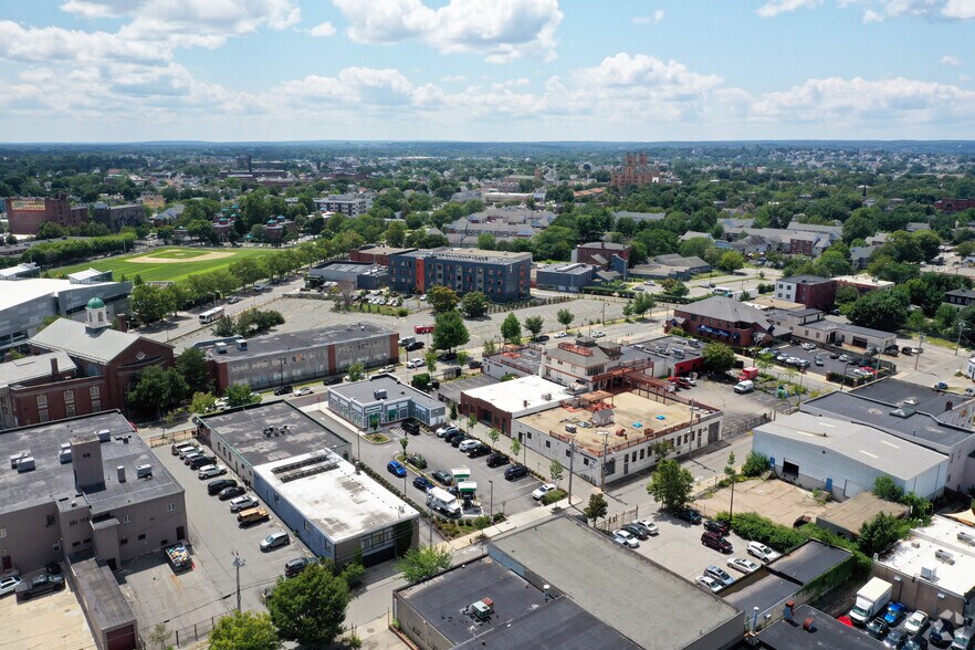 More Photos Of 945 Westminster St, Providence Light Manufacturing For Lease