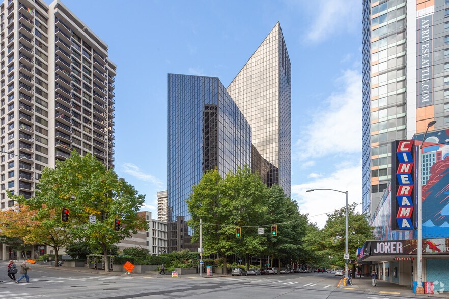 More Photos Of 2101-2121 4th Ave, Seattle Office For Sale