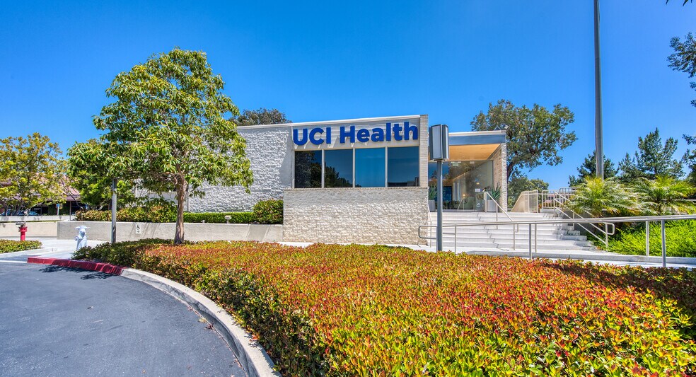More Photos Of 2161 San Joaquin Hills Rd, Newport Beach Medical For Sale