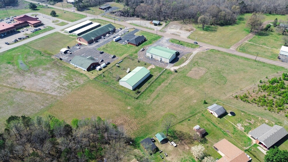 More Photos Of 789 Tennessee St, Bolivar Specialty For Sale