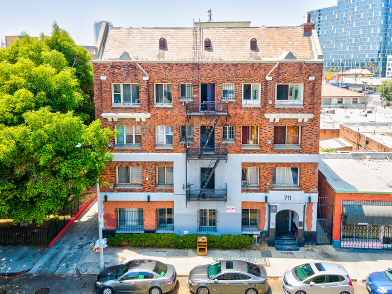 Primary Photo Of 711 S Rampart Blvd, Los Angeles Apartments For Sale