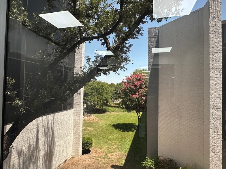 More Photos Of 4320 N Belt Line Rd, Irving Office For Lease