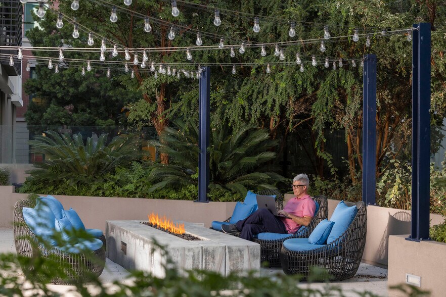 More Photos Of 121 S Frances St, Sunnyvale Apartments For Lease