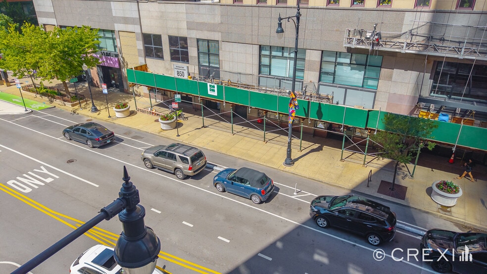 More Photos Of , Chicago Office For Sale