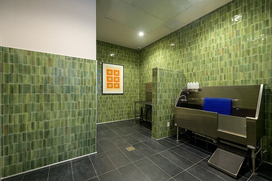 More Photos Of 150 SE 3rd Ave, Fort Lauderdale Apartments For Lease