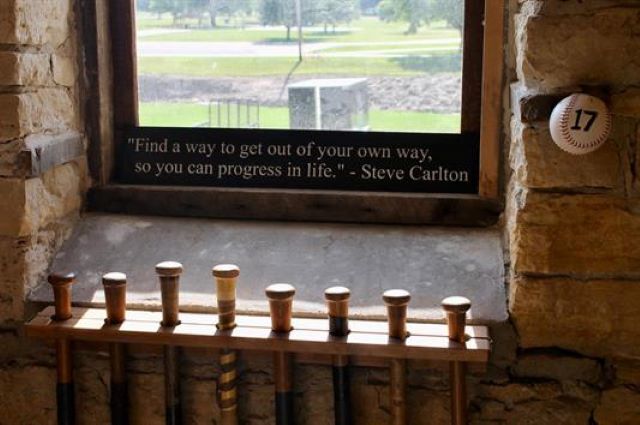 More Photos Of 310 2nd St SE, Dyersville Specialty For Lease