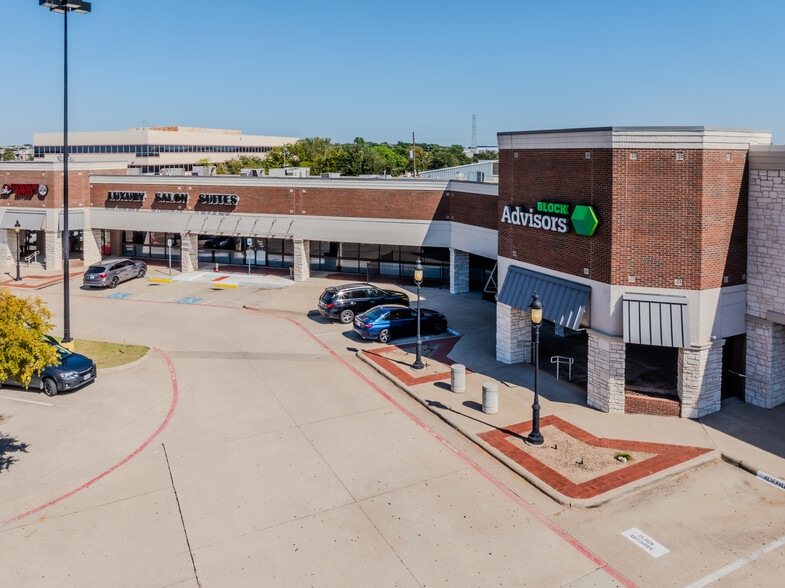 More Photos Of 2810 E Trinity Mills Rd, Carrollton Unknown For Lease