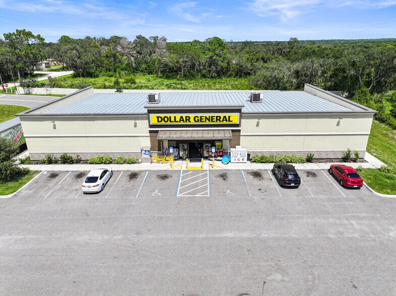 More Photos Of Highway 17, Avon Park Freestanding For Sale