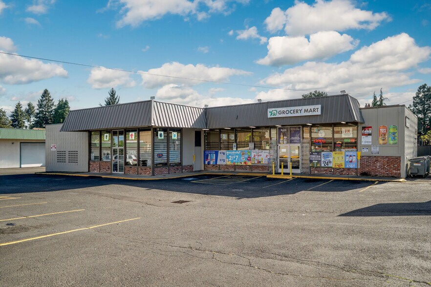Primary Photo Of , Portland General Retail For Sale