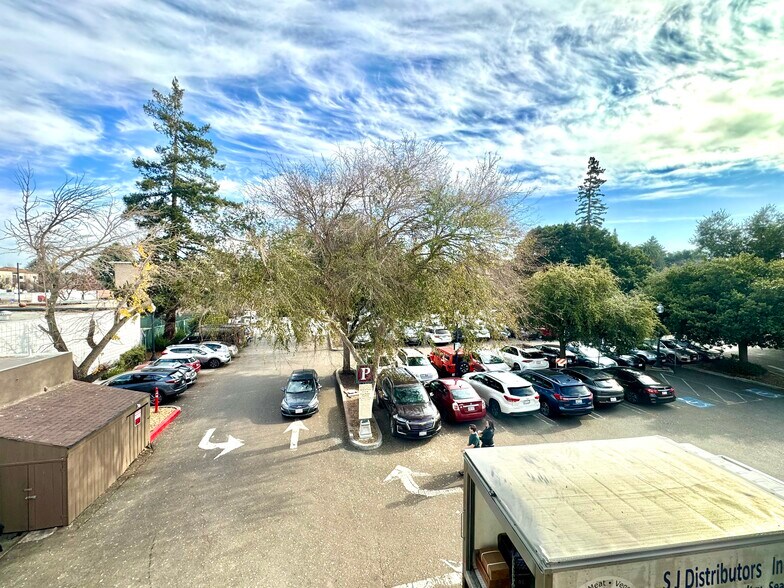 More Photos Of 321 Castro St, Mountain View Storefront Retail Office For Lease