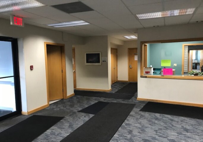 More Photos Of 2112 Erie Blvd E, Syracuse Office For Sale