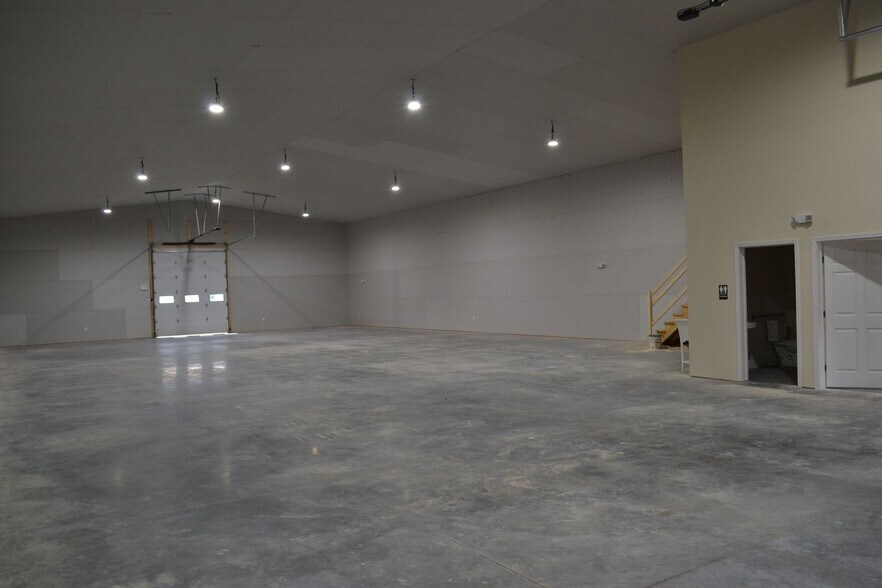 More Photos Of 1739 Woodhurst Ln, Albemarle Unknown For Lease