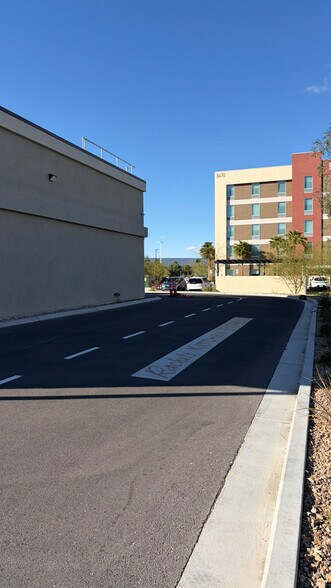 More Photos Of 8480 W Sunset Rd, Las Vegas Restaurant For Lease