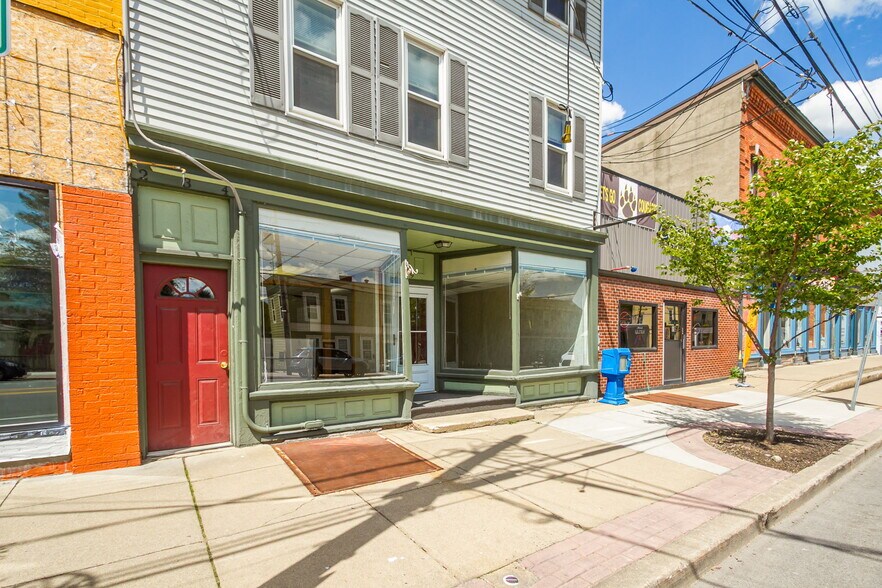 More Photos Of 9 W Main St, Honeoye Falls Storefront Retail Residential For Sale