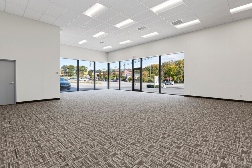 More Photos Of 2300 Gettysburg Rd, Camp Hill Medical For Lease