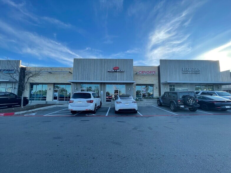 More Photos Of 15501 W 71 Hwy, Bee Cave Freestanding For Lease