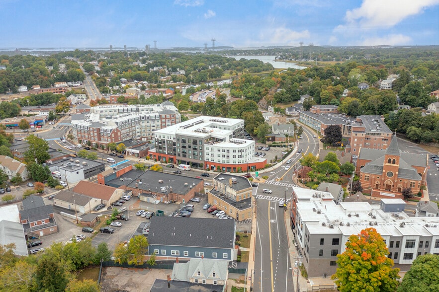 More Photos Of 11 Front St, Weymouth Office For Lease
