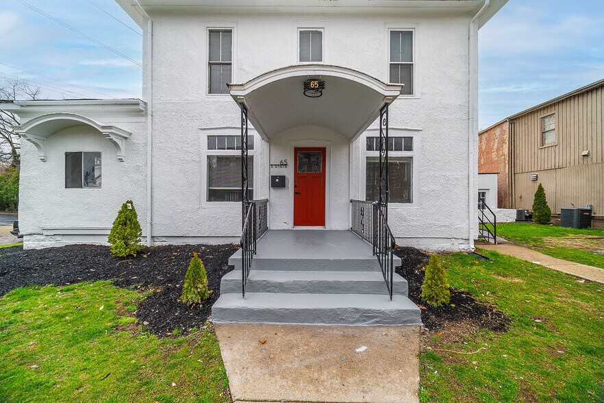 More Photos Of 16-20 W Park St, Westerville Apartments For Sale