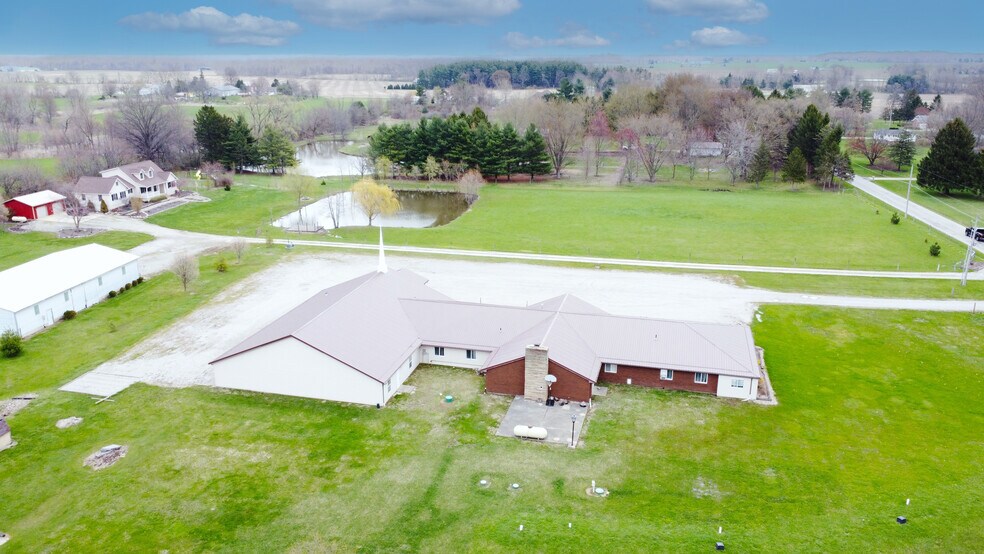 Primary Photo Of 2598 E Smiley Ave, Shelby Religious Facility For Sale