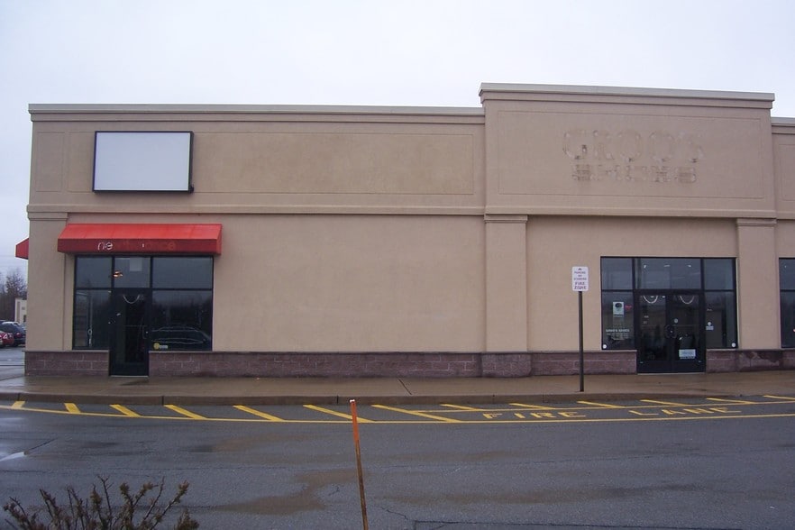 More Photos Of 505 Schutt Rd, Middletown General Retail For Lease