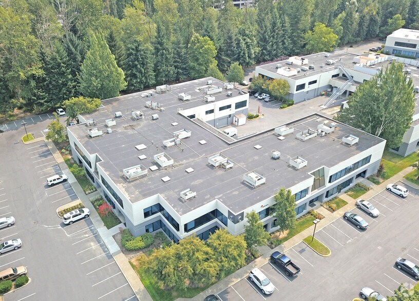 More Photos Of 8410 154th Ave NE, Redmond Flex For Lease