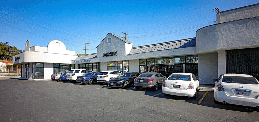 More Photos Of 5800-5812 Pacific Blvd, Huntington Park Office For Sale