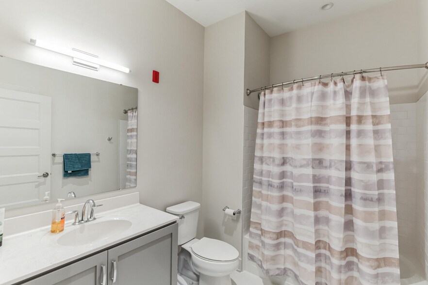 More Photos Of 575 S Goddard Blvd, King Of Prussia Apartments For Sale