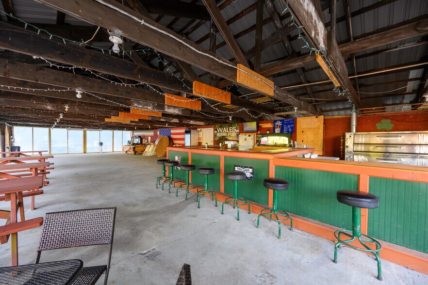 More Photos Of 16 Holland Rd, Wales Bar For Sale