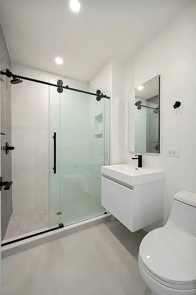 More Photos Of 76 Java St, Brooklyn Apartments For Sale