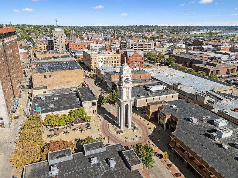 More Photos Of 799 Main St, Dubuque Apartments For Lease
