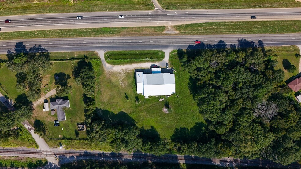 More Photos Of 10411 S US Highway 79, Palestine Warehouse For Sale