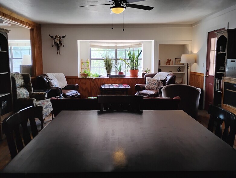 More Photos Of 111 N State St, Fort Davis Hotel For Sale