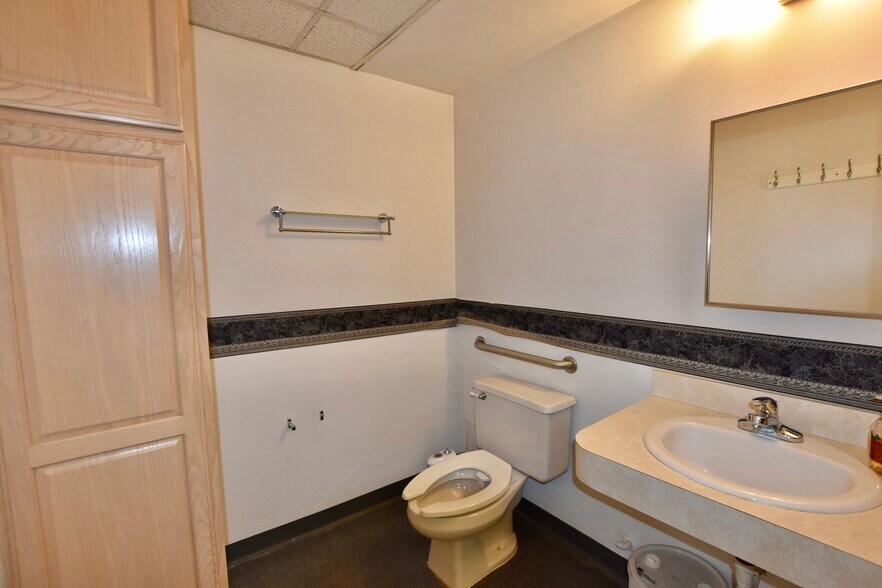 More Photos Of 9313-9333 N Haggerty Rd, Plymouth Office For Lease