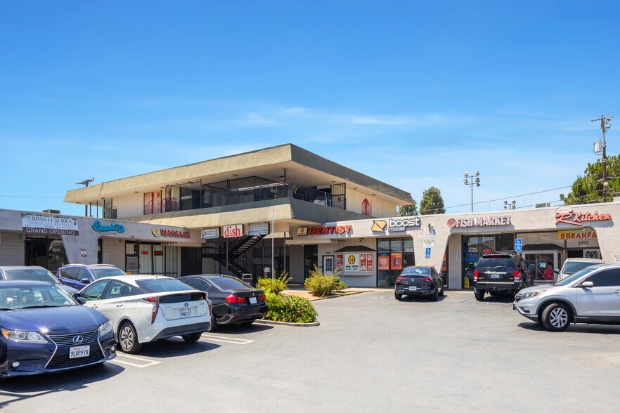 More Photos Of 5237-5263 Paramount Blvd, Lakewood Storefront For Sale