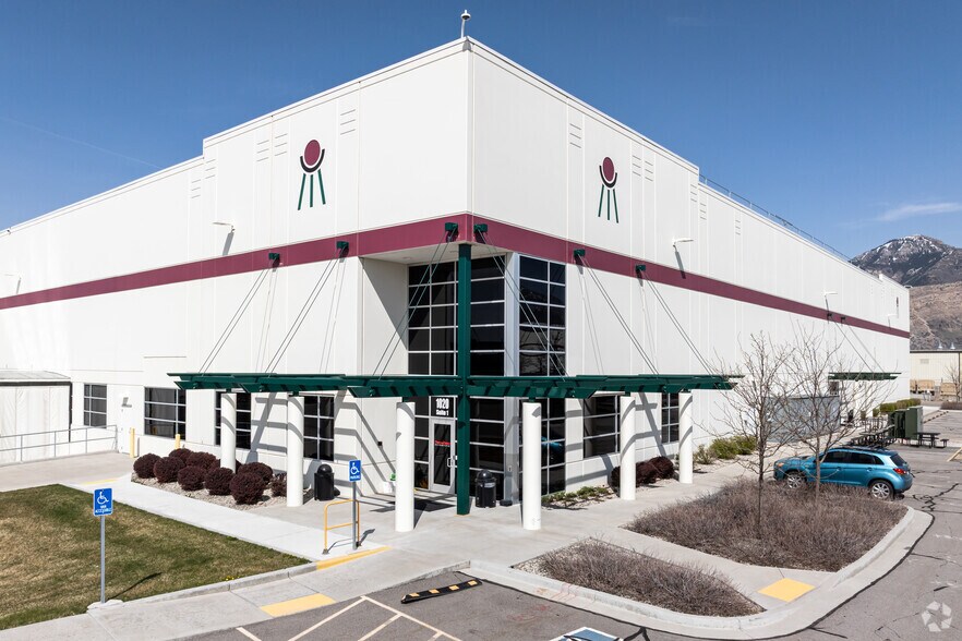 Primary Photo Of 1020 W 400 N, Ogden Manufacturing For Lease