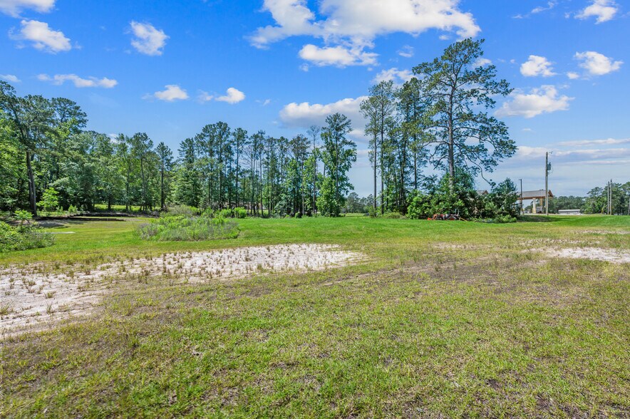More Photos Of 3290 Sam Rayburn Parkway, Brookeland Land For Sale