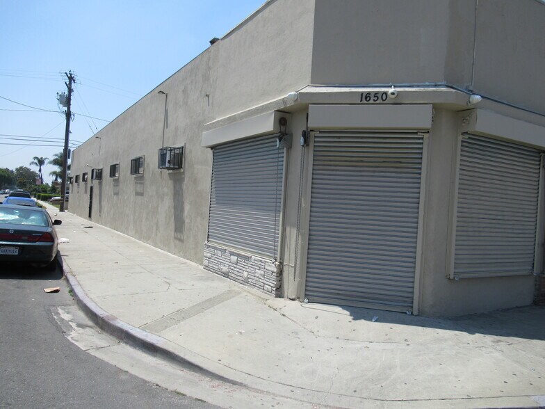 More Photos Of 1644 E Compton Blvd, Compton Freestanding For Lease