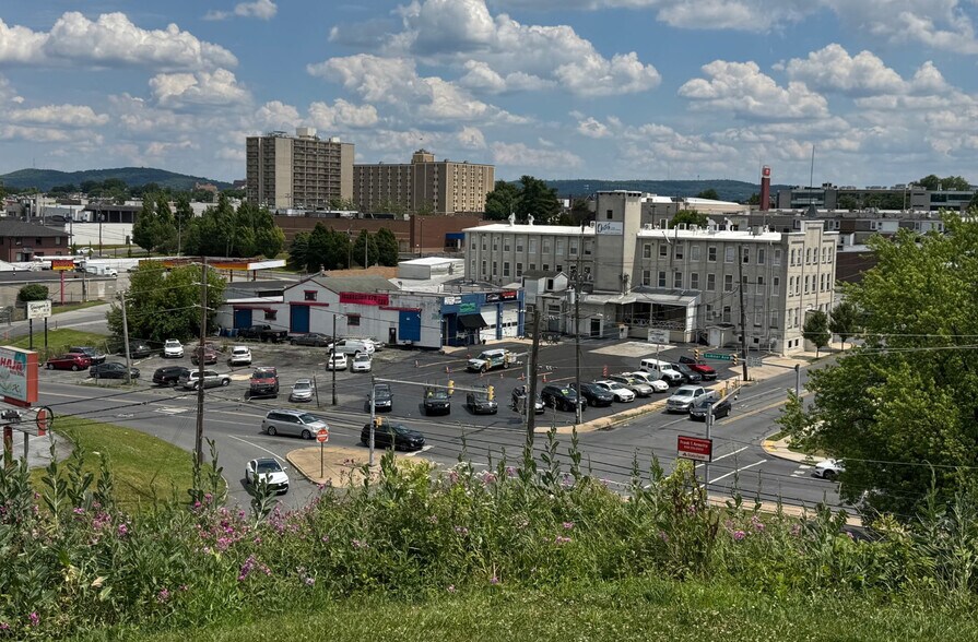More Photos Of 725-729 N 15th St, Allentown Office Residential For Sale