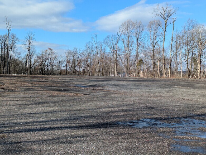 More Photos Of 3938 Ridge Pike, Collegeville Land For Lease