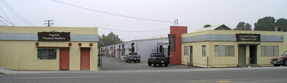 More Photos Of 555 Spring Rd, Moorpark Manufacturing For Lease