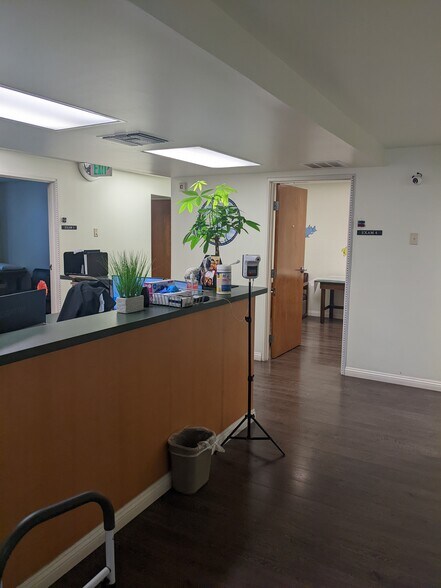 More Photos Of 1711 28th St, Bakersfield Medical For Lease