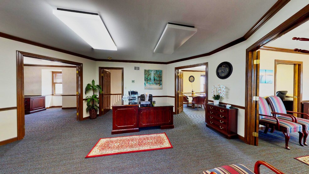 More Photos Of 1632 W Colonial Pky, Inverness Loft Creative Space For Lease