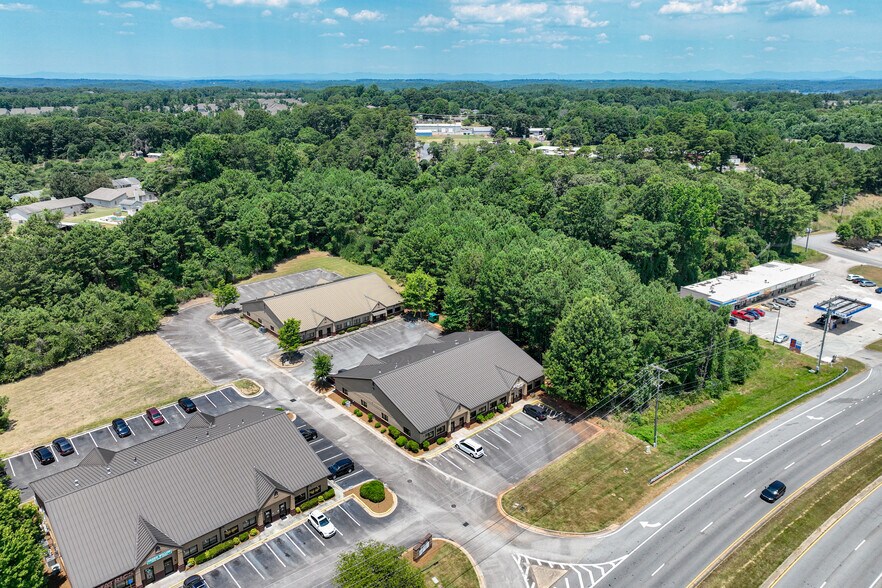 More Photos Of 3030 McEver Rd, Gainesville Medical For Sale