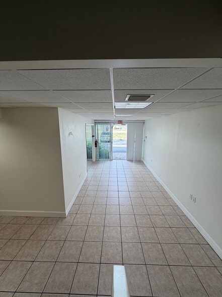 More Photos Of 16155-16155 SW 117th Ave, Miami Light Distribution For Sale