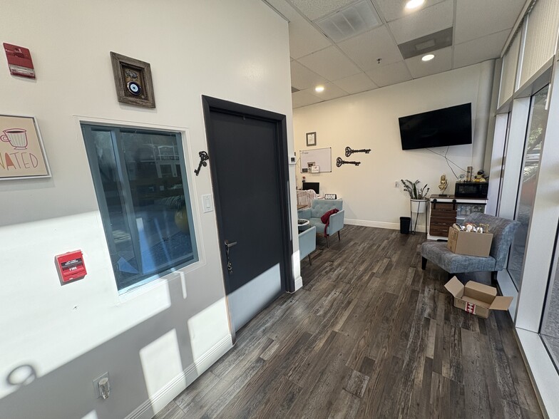 More Photos Of 12701 S John Young Pky, Orlando Unknown For Lease