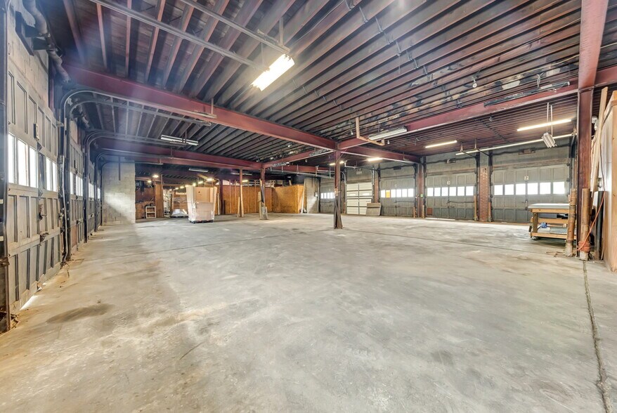 More Photos Of 98 Sproul St, McKees Rocks Truck Terminal For Sale